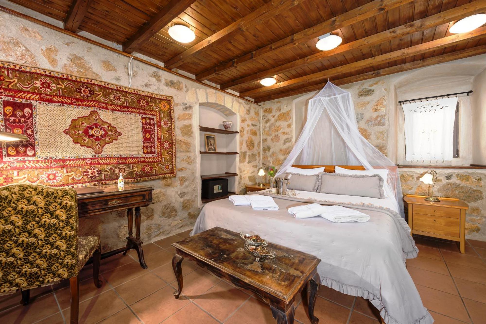 Four Seasons Stonework Castle Villa Lagonisi Dış mekan fotoğraf